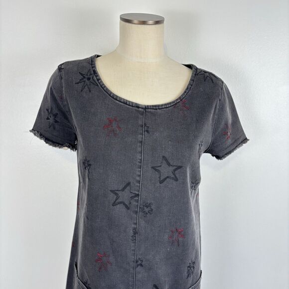 Max Jeans Women's Sz M Black Denim Star Embroidered Dress Charcoal Wash Pockets - Picture 5 of 9
